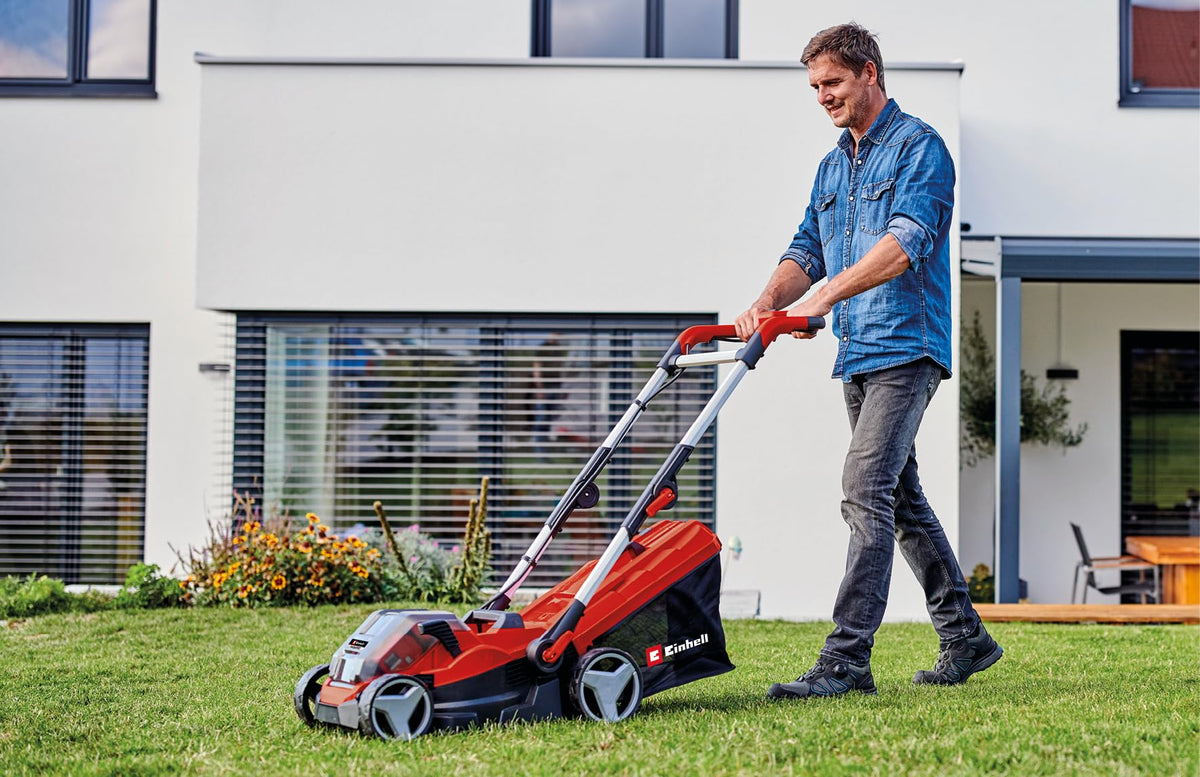 36V Cordless Lawn Mower, 34cm Cutting Width, 2×3Ah Batteries, 2 Chargers, 30L Grass Box, 5-Stage Cutting Height