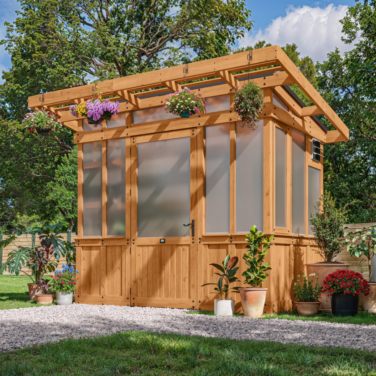 2.7m x 1.7m (9ft x 6ft) Poppy Greenhouse